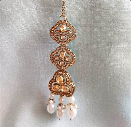 Ruchika Premium Kaanchain Jhumka with Maangteeka - White