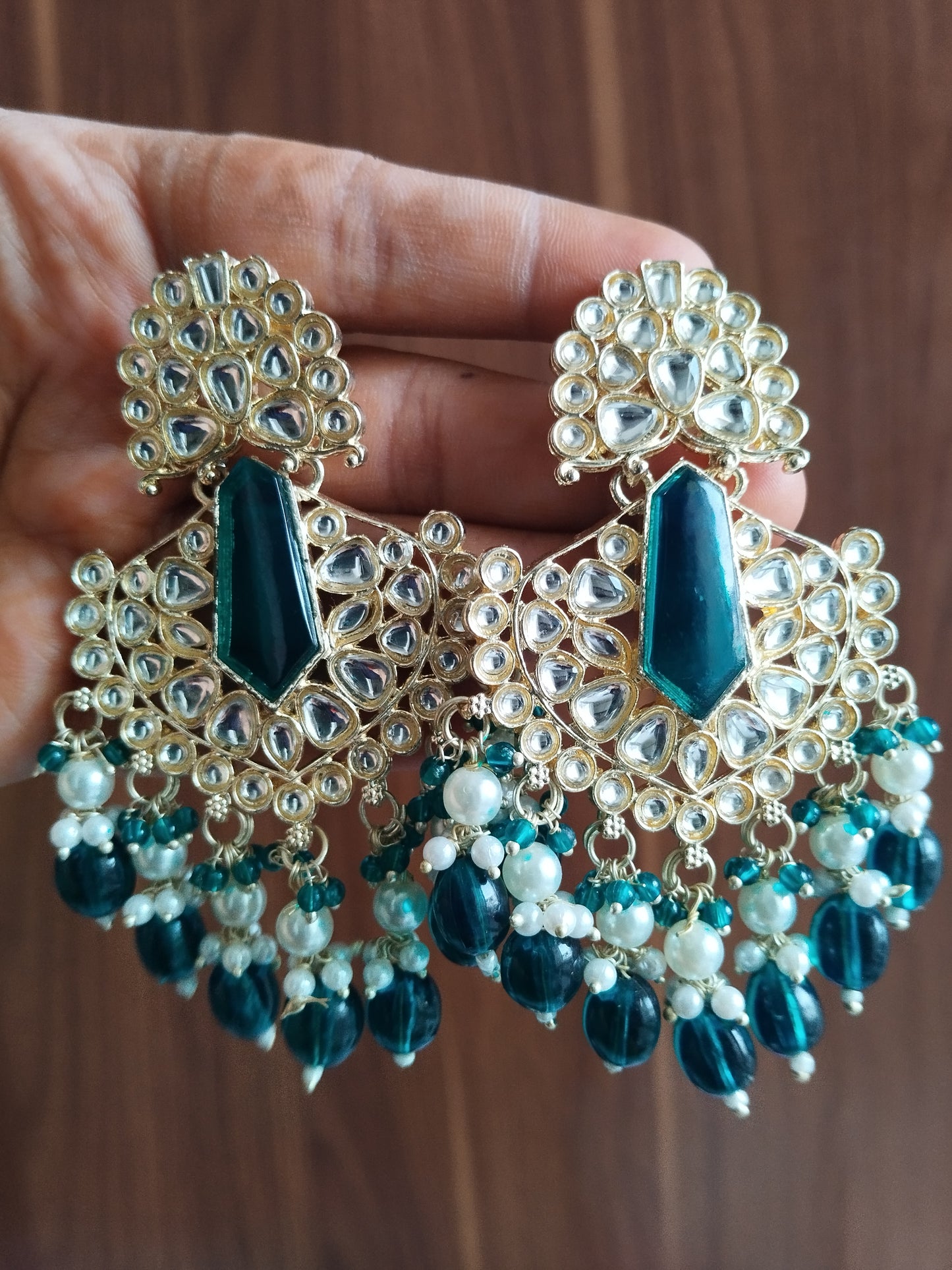 Ayushi Premium Necklace - Green