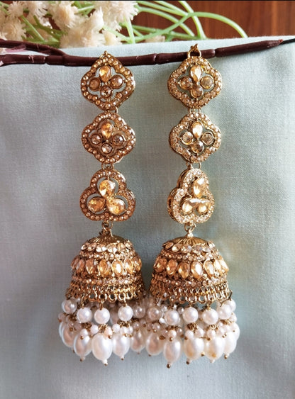 Ruchika Premium Kaanchain Jhumka with Maangteeka - White