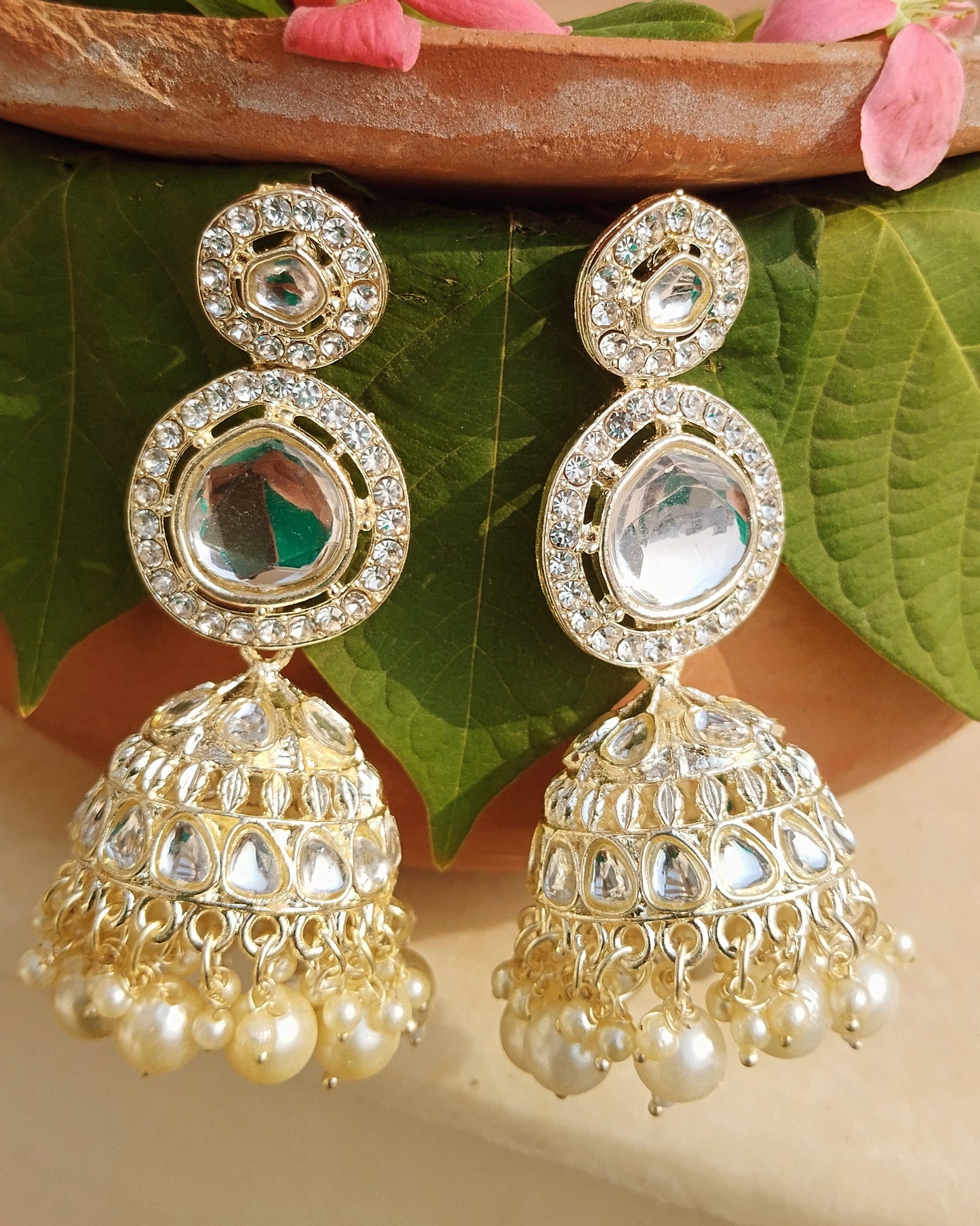Rutvi Jhumka - White