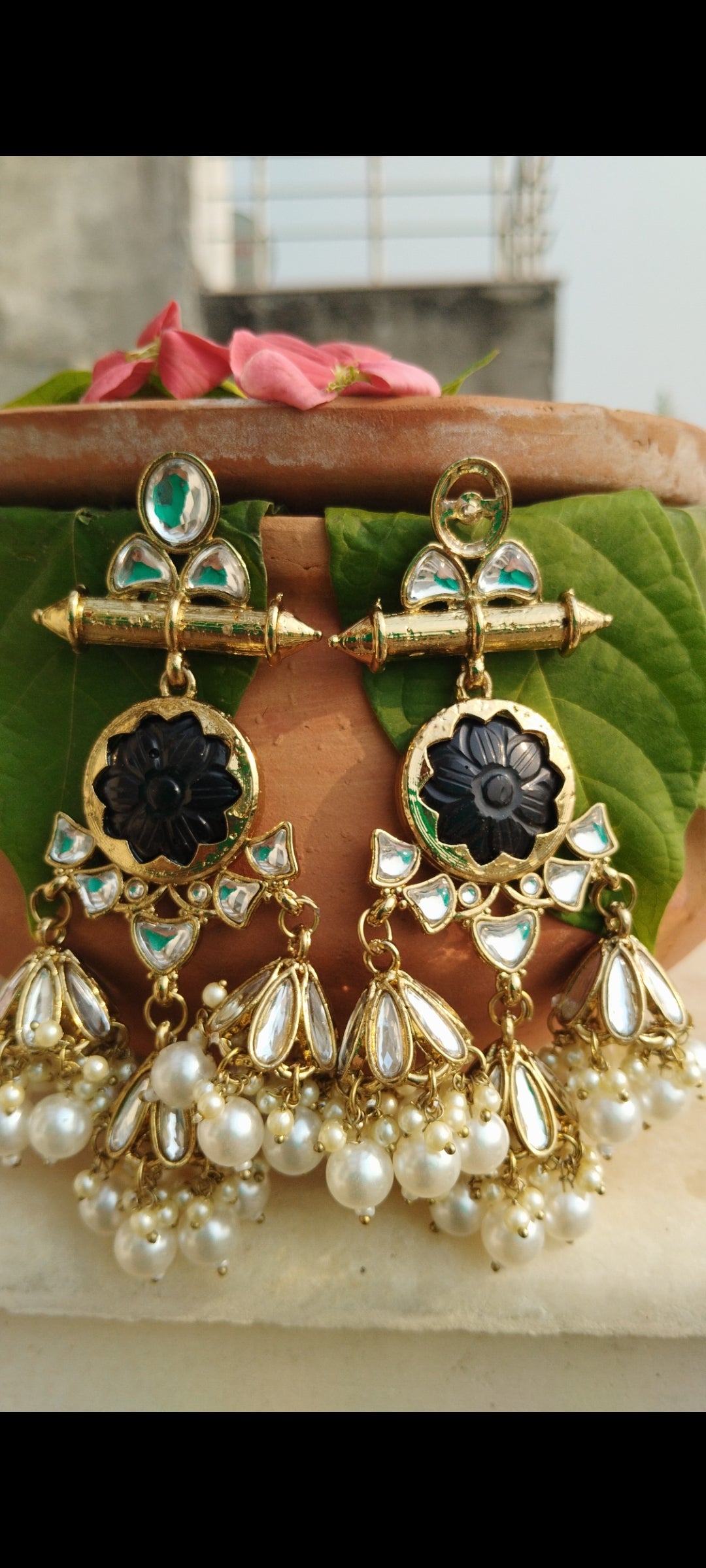Sayani Premium Chandbali - Black